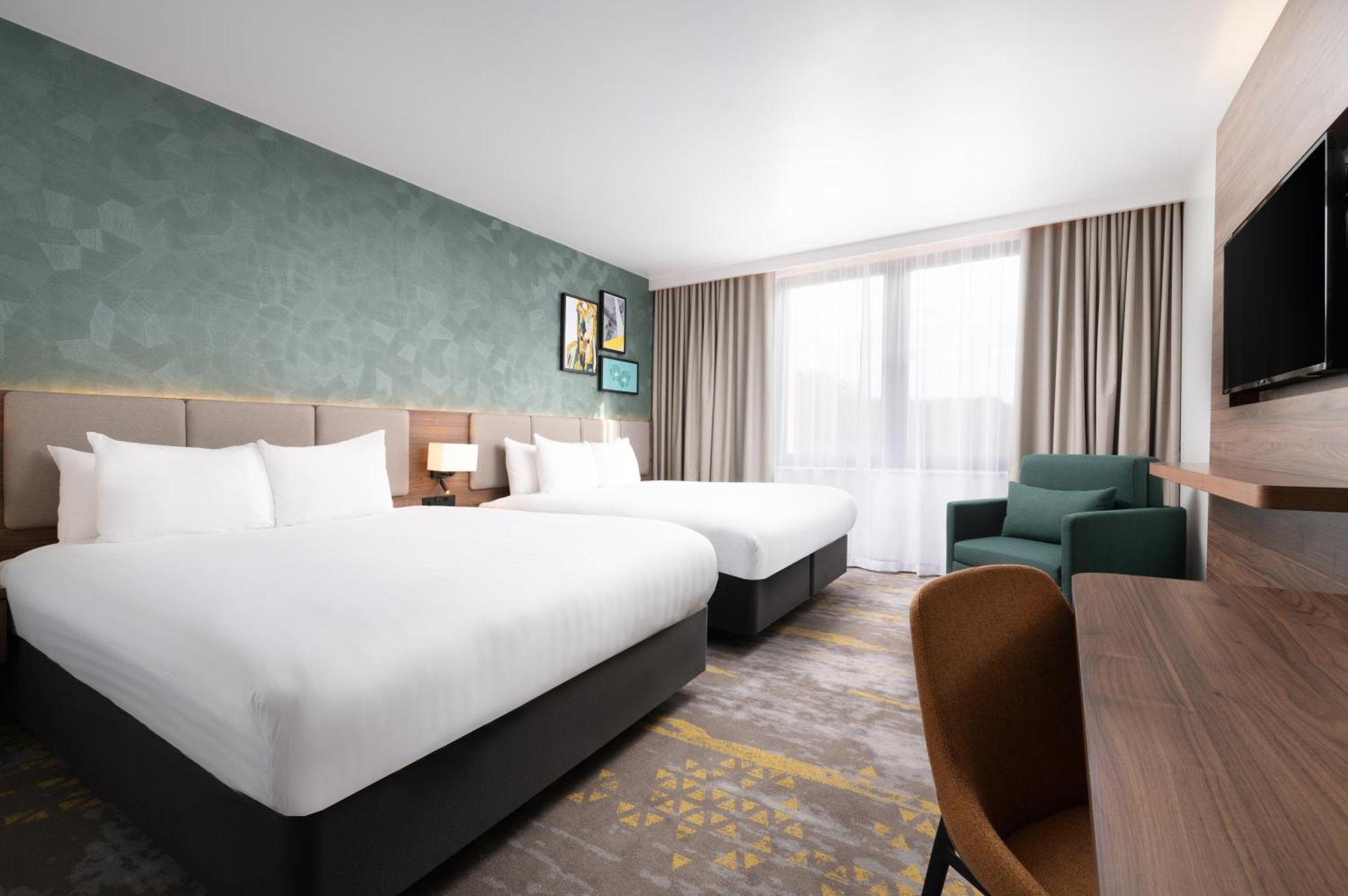 London Gatwick - Worth By Ihg Hotel 4*