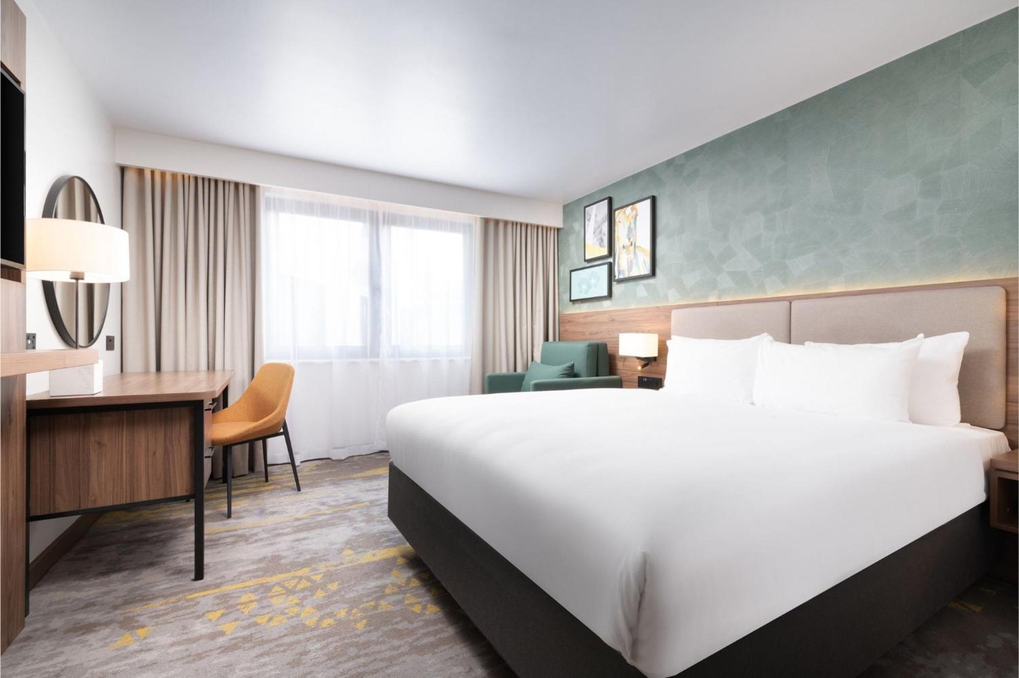 Hotel London Gatwick - Worth By Ihg